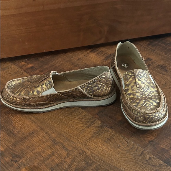 Ariat Cruiser - Picture 2 of 6